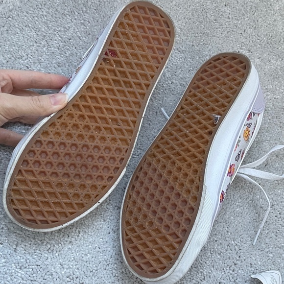 Vans Lavender Floral Butterfly Sneakers - Picture 8 of 8